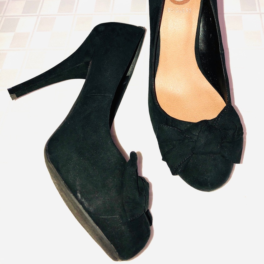 Guess heels pumps